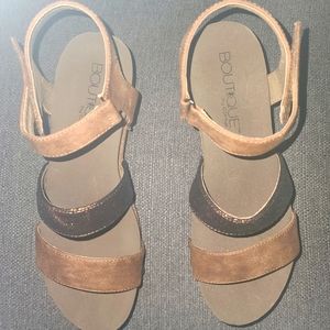 Corky's sandals size 9